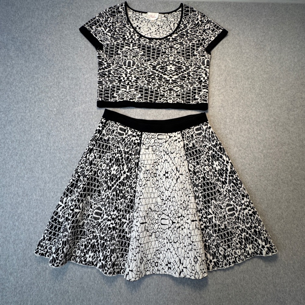 Nina Crop Top & Skirt Set in Jacquard Knit by Designer Parker Skater Mod Small - Picture 11 of 12